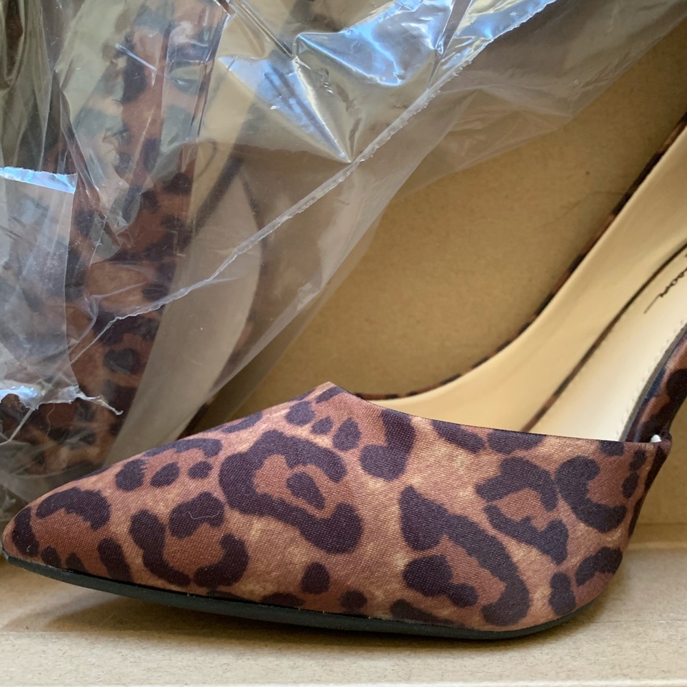 Jessica Simpson Prizma D'Orsay Pump - Picture 3 of 6